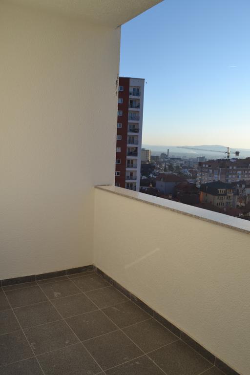 Apartment Gashi Pristina Exteriör bild
