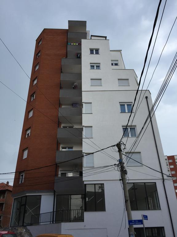 Apartment Gashi Pristina Exteriör bild
